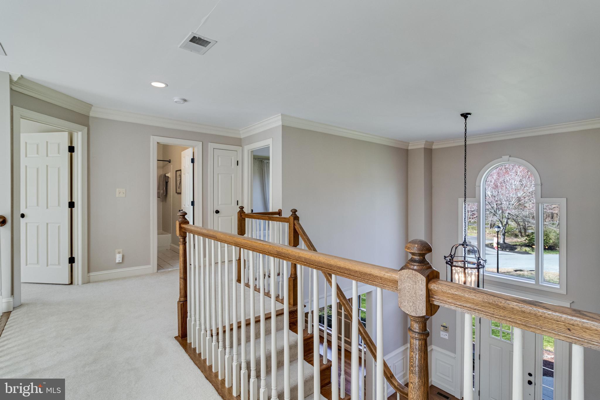 TALL OAKS - Residential