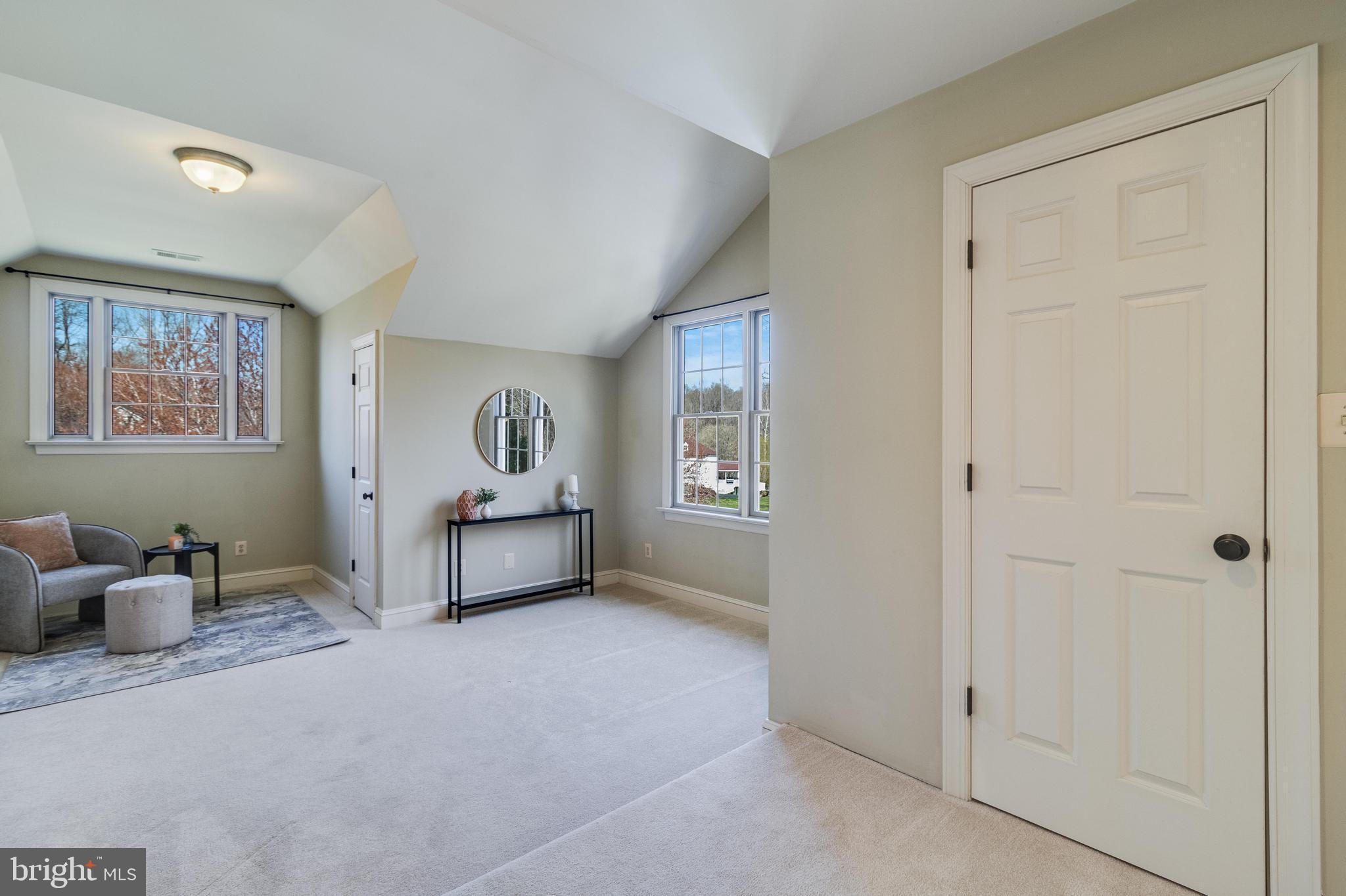 TALL OAKS - Residential