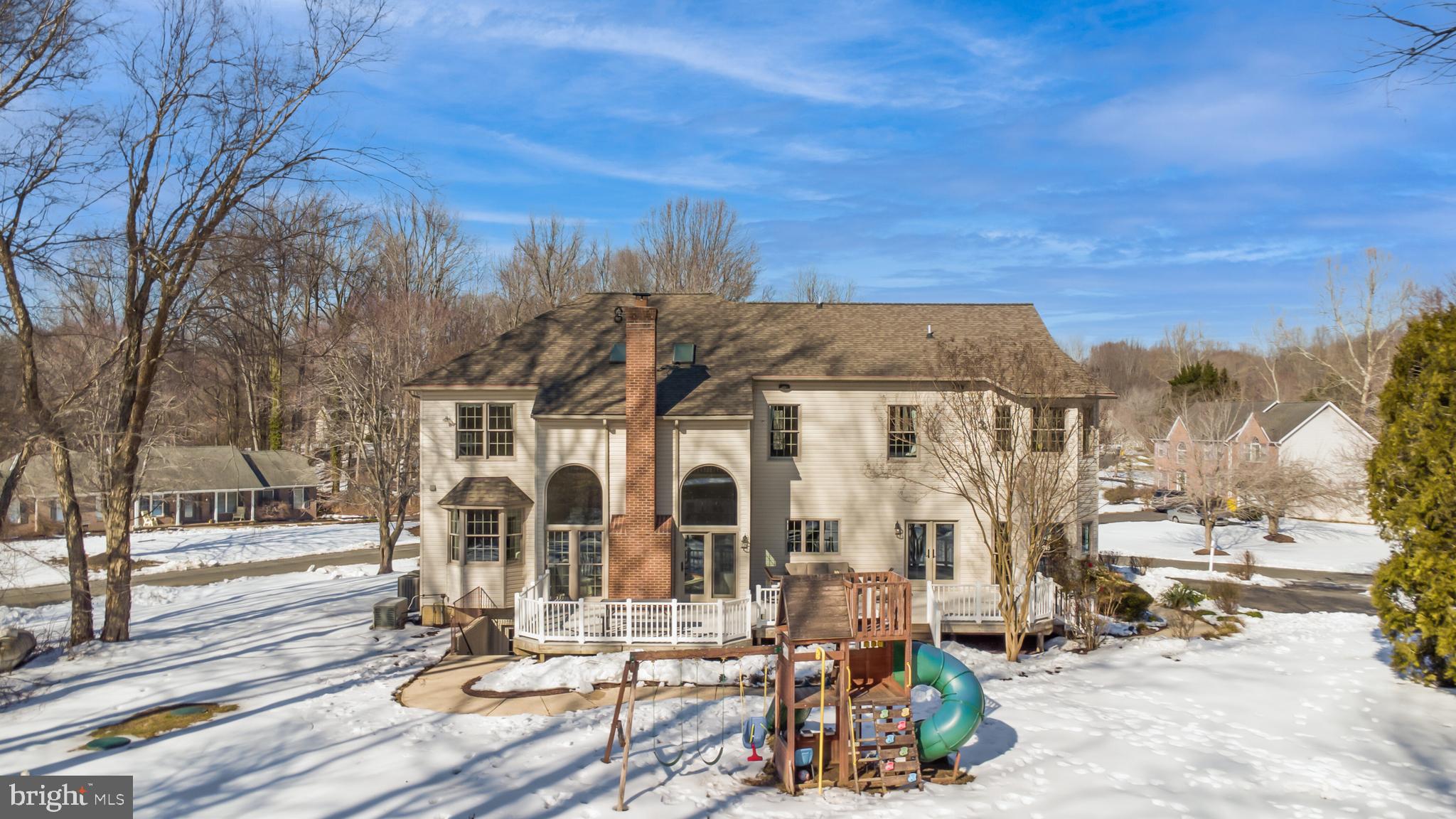 TALL OAKS - Residential