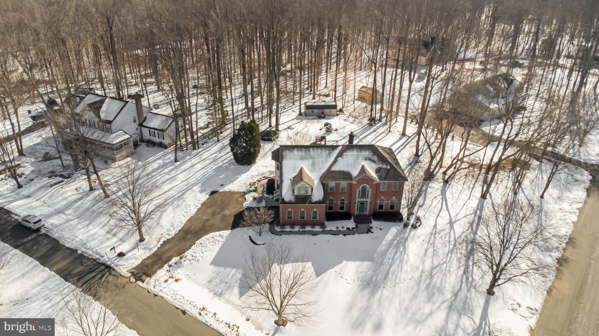 TALL OAKS - Residential