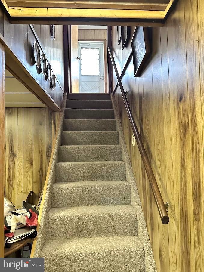 MT LAKE PARK - Residential