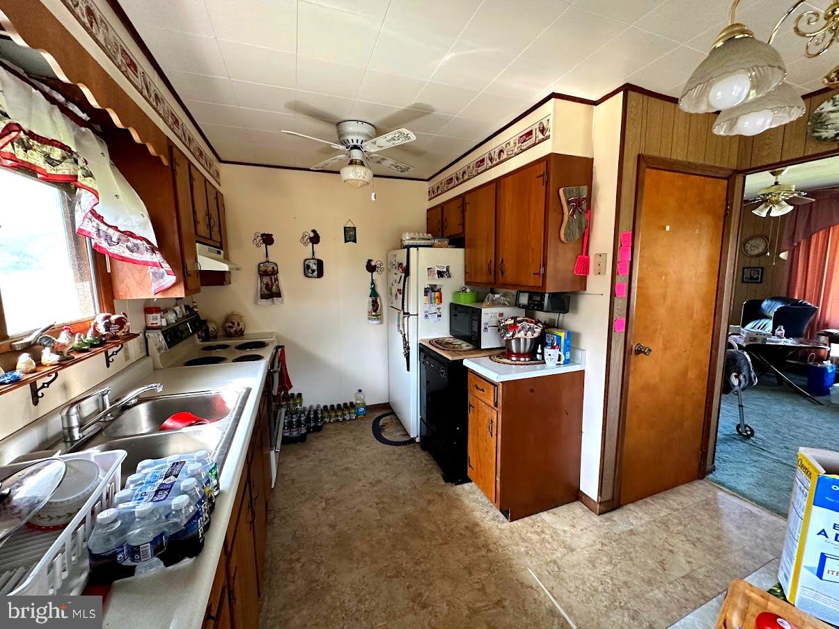 MT LAKE PARK - Residential