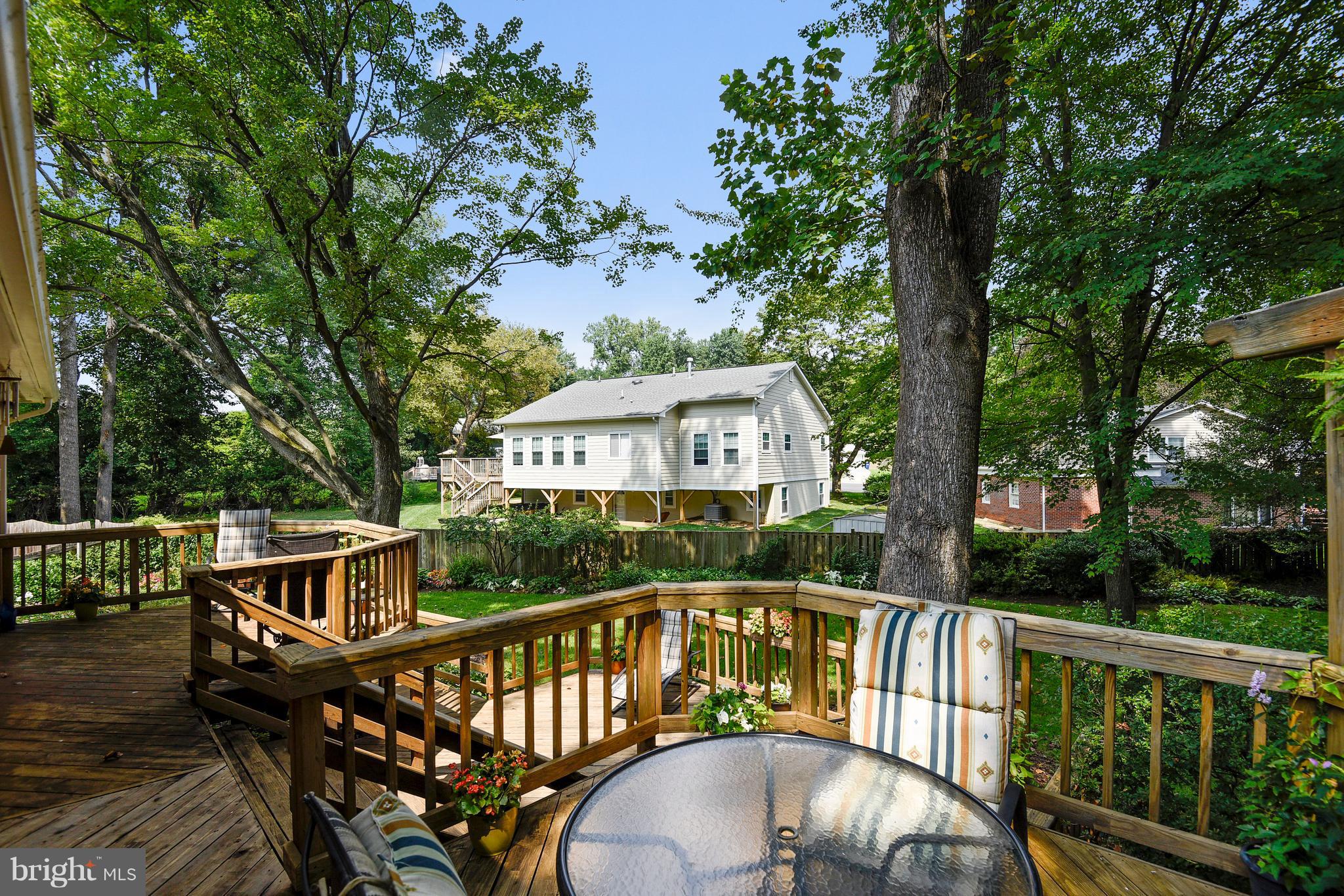 KINGWOOD PARK - Residential