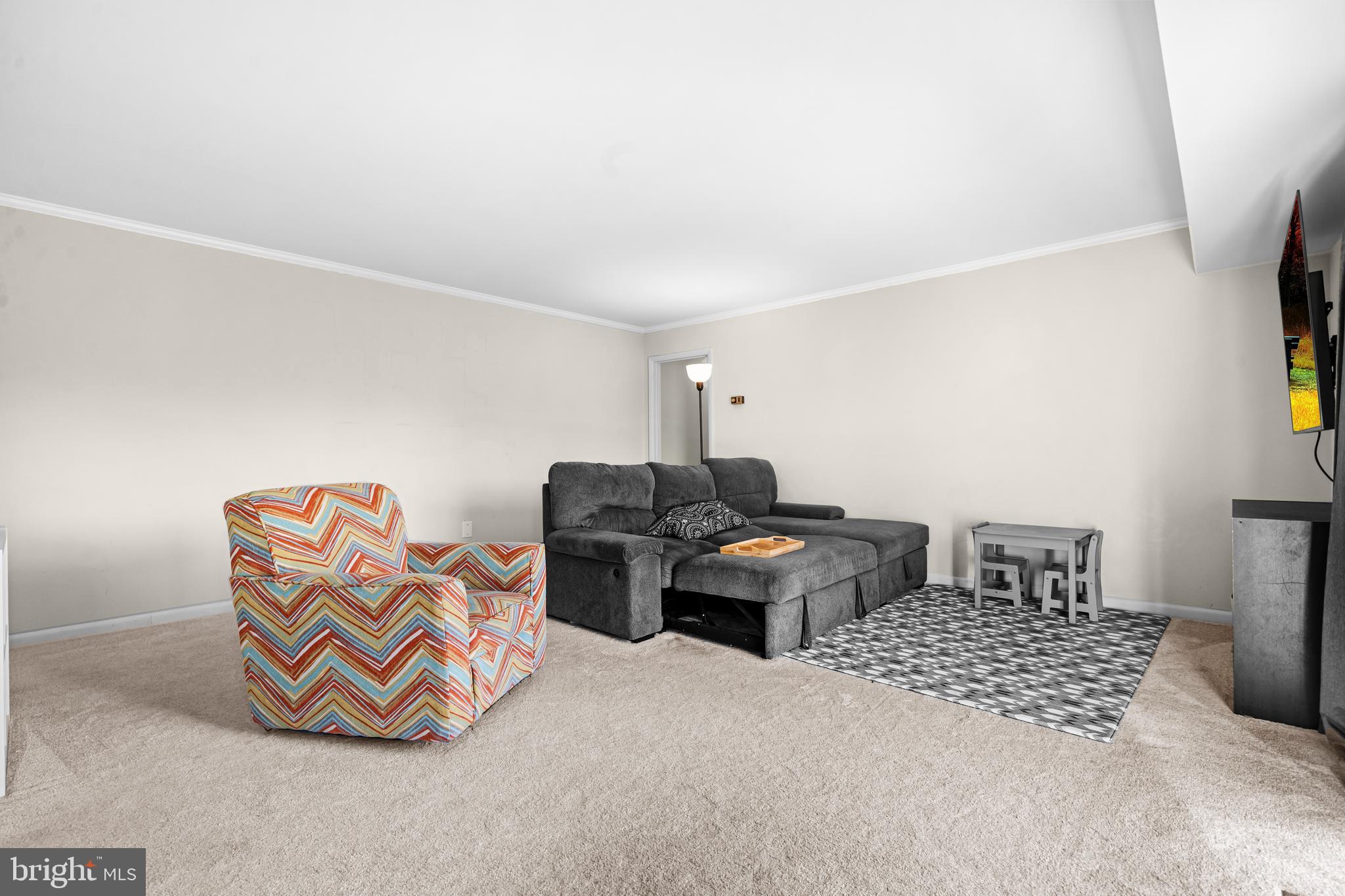 10631 MONTROSE AVENUE 102