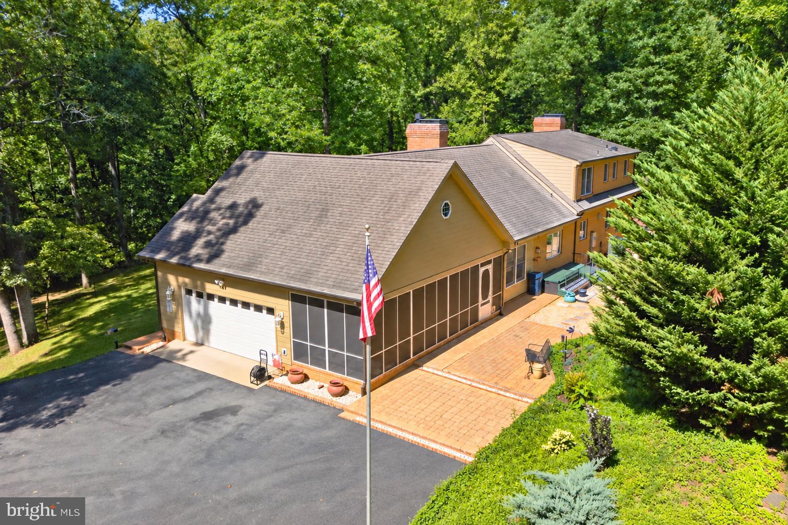 9599 WOODBERRY FOREST ROAD