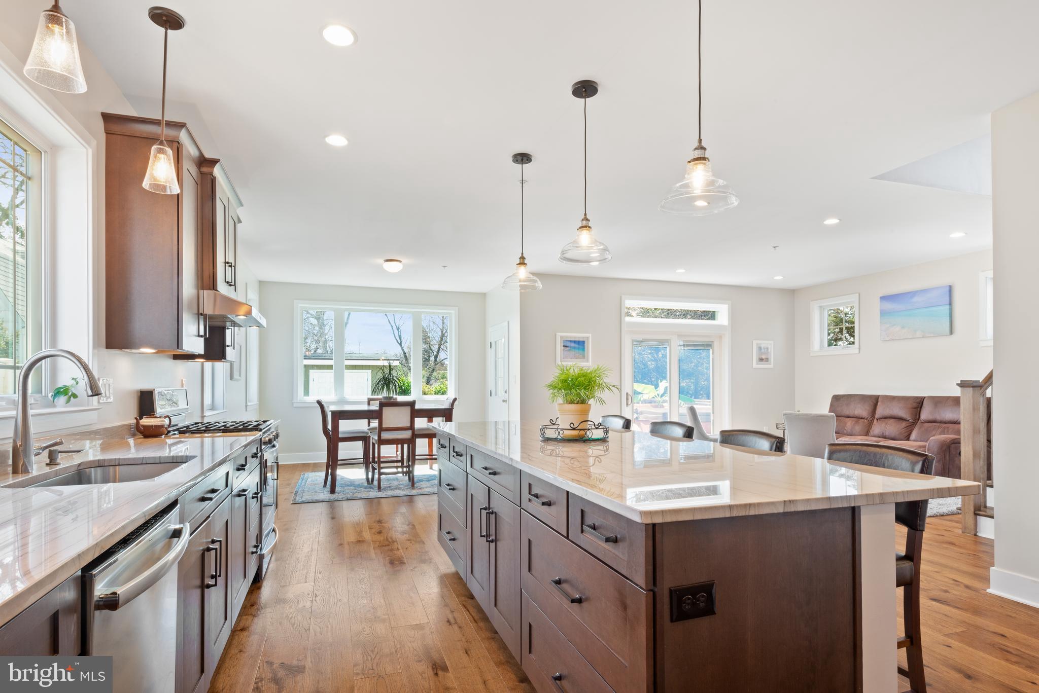 11212 MIDVALE ROAD