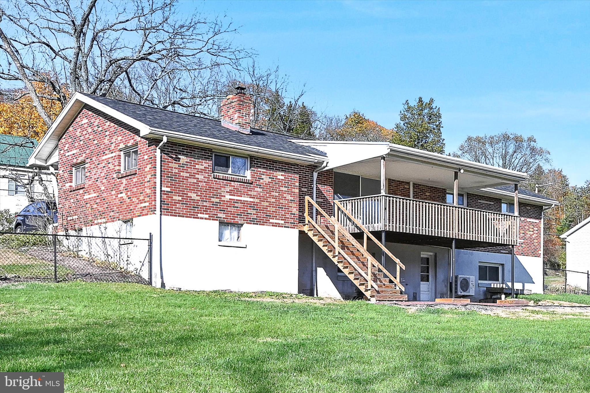 N MANHEIM TWP - Residential