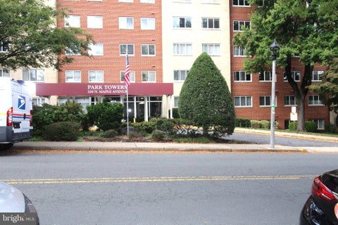 Photo of 200 Maple Avenue #600, FALLS CHURCH, VA 22046 (MLS # VAFA2004322)