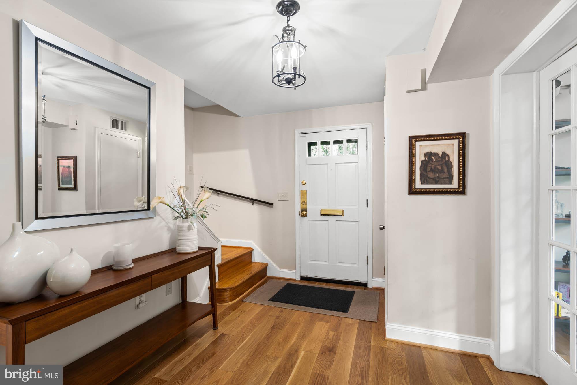 WOODACRES - Residential Lease