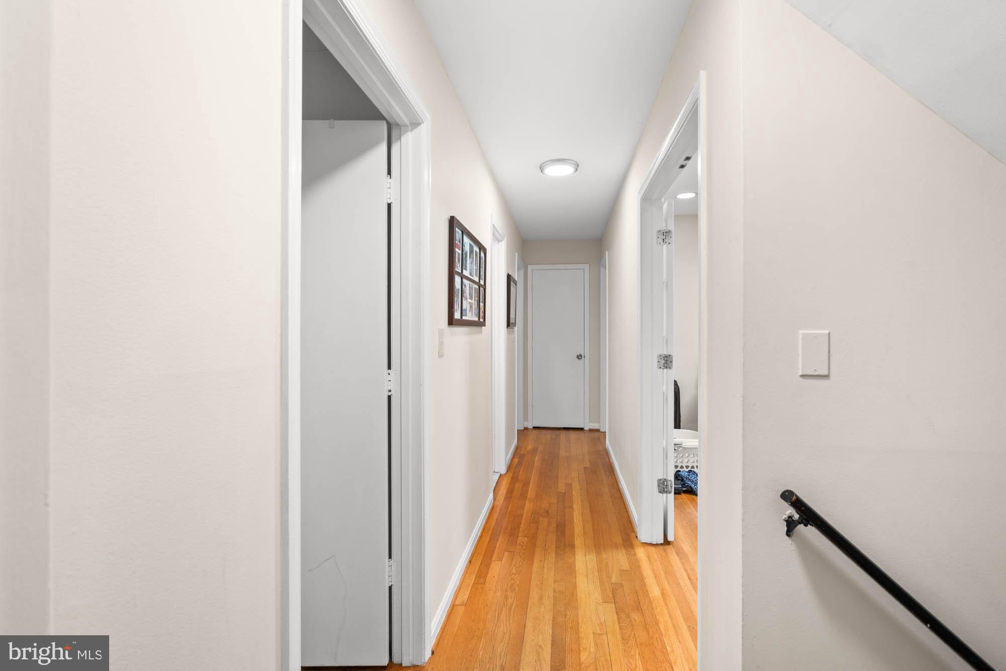 WOODACRES - Residential Lease