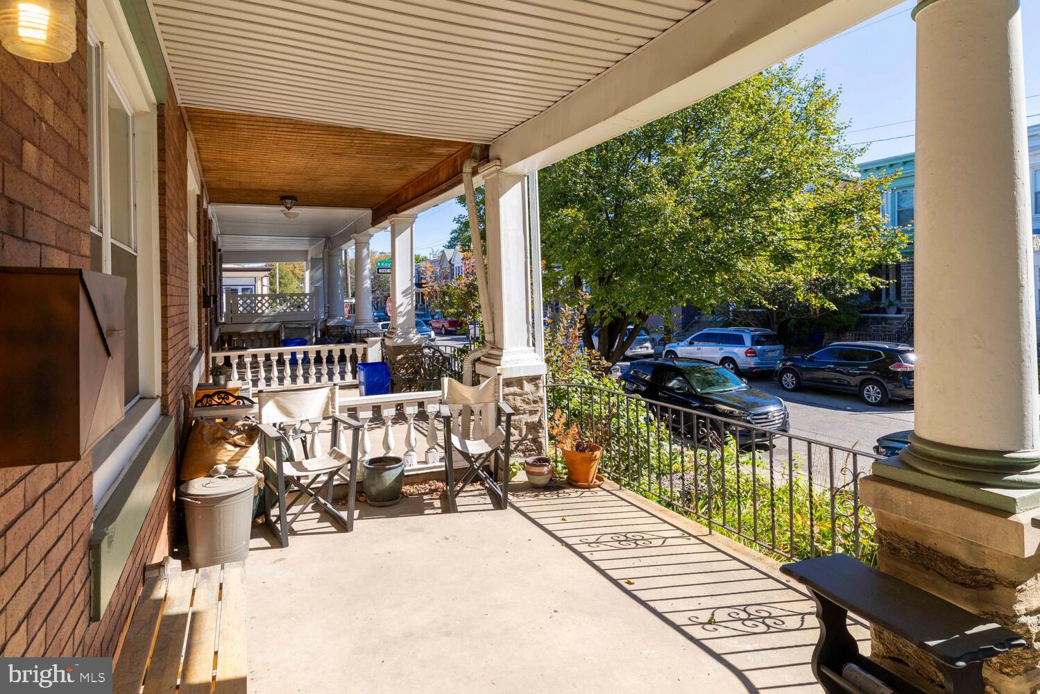 173 W WYNEVA STREET