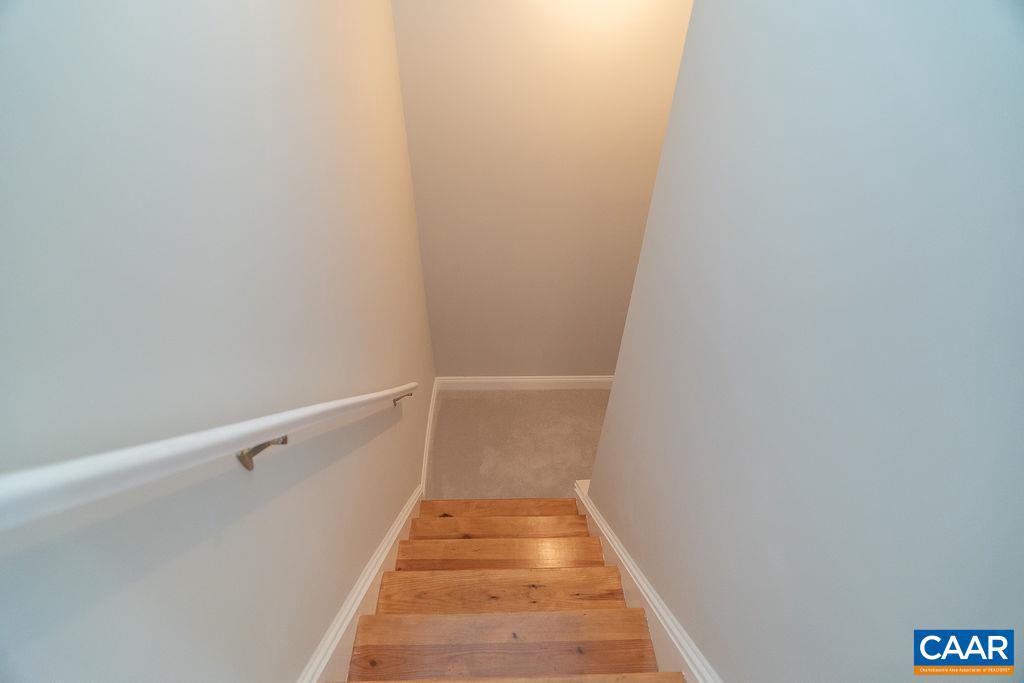 WILLOW CREEK - Residential