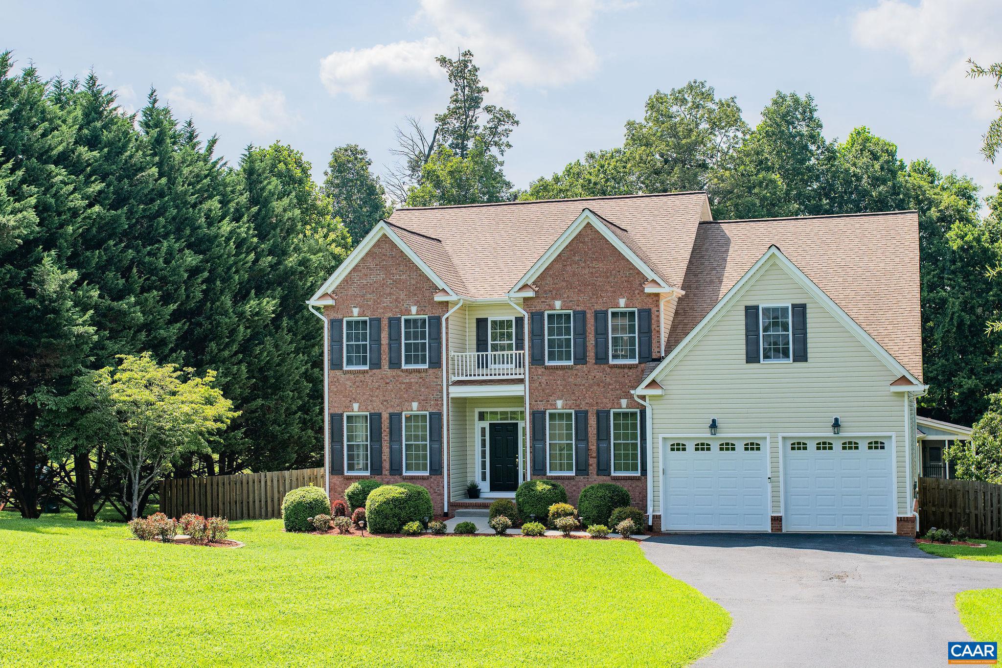 WILLOW CREEK - Residential