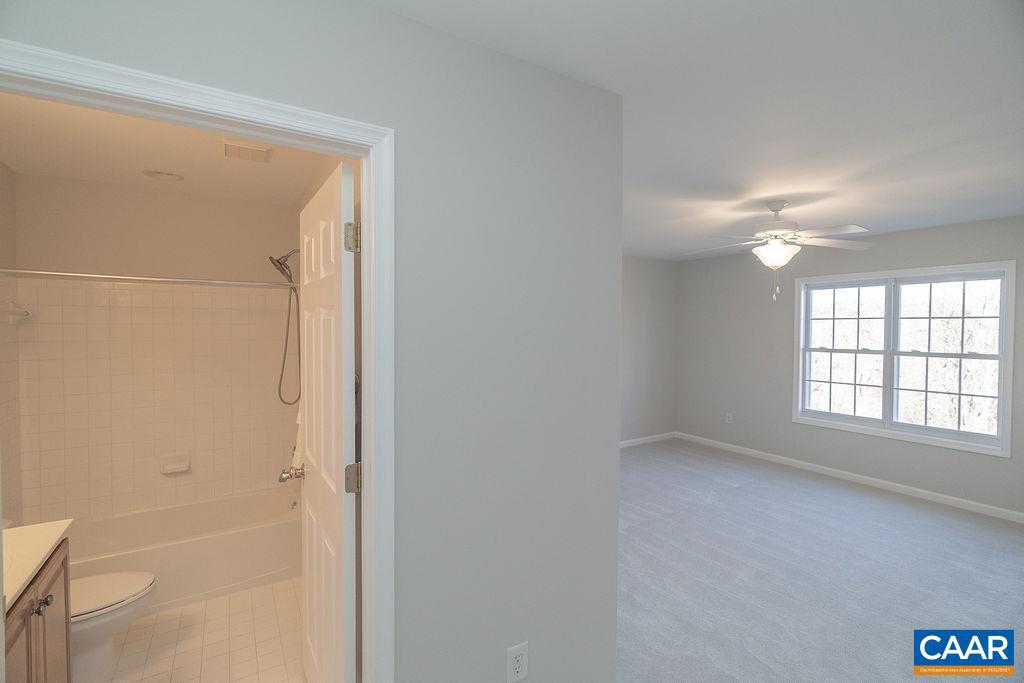 WILLOW CREEK - Residential