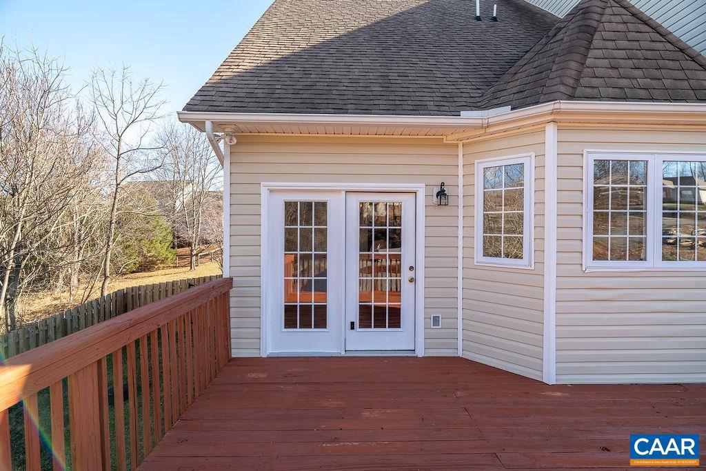 WILLOW CREEK - Residential