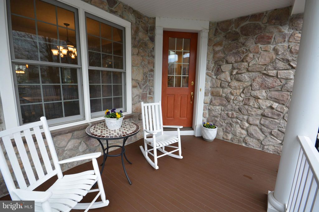 Photo of 107 Great Lawn Circle, Lancaster, PA 17602 (MLS # PALA2047616)