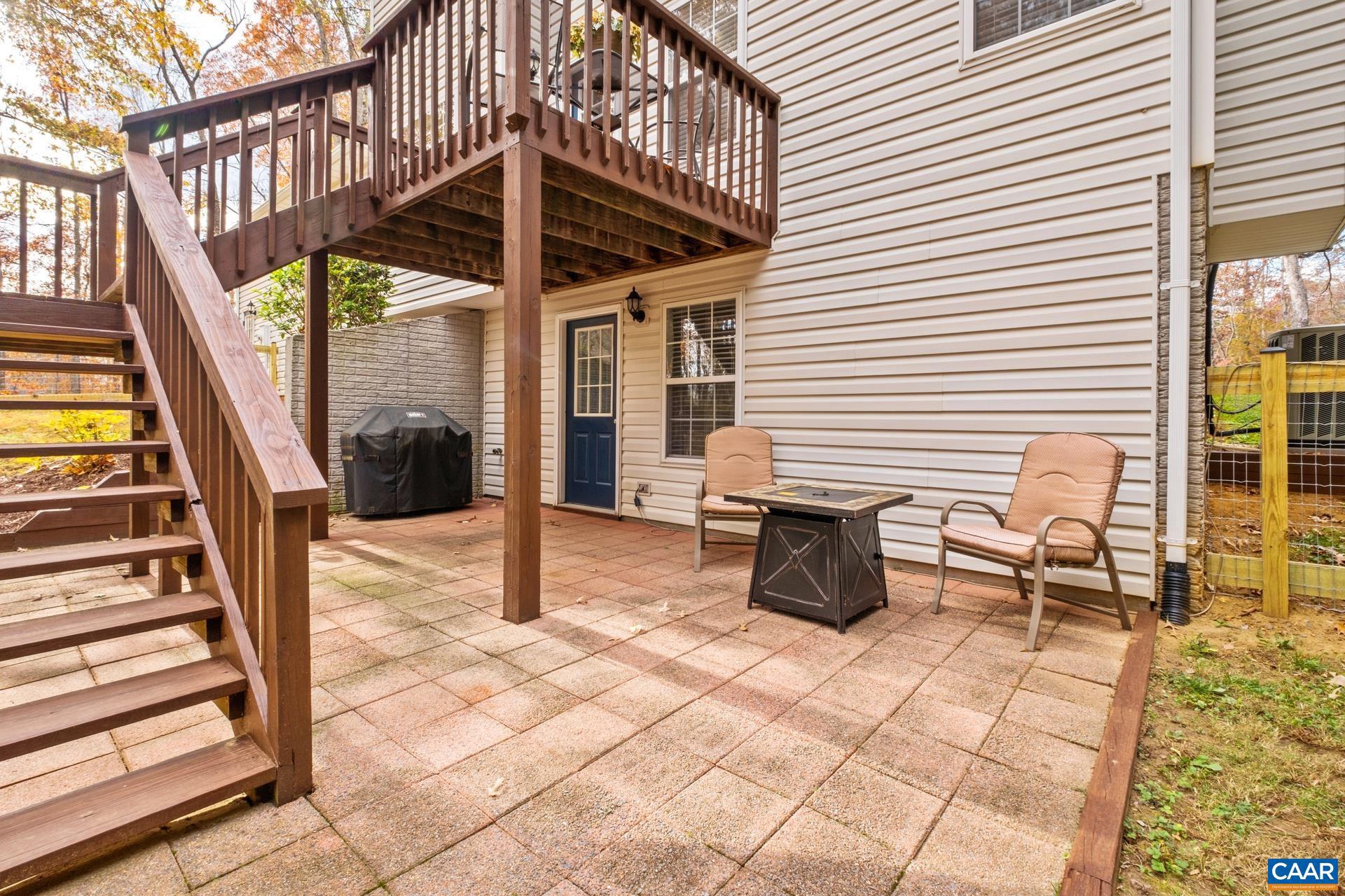 NORTHRIDGE - Residential