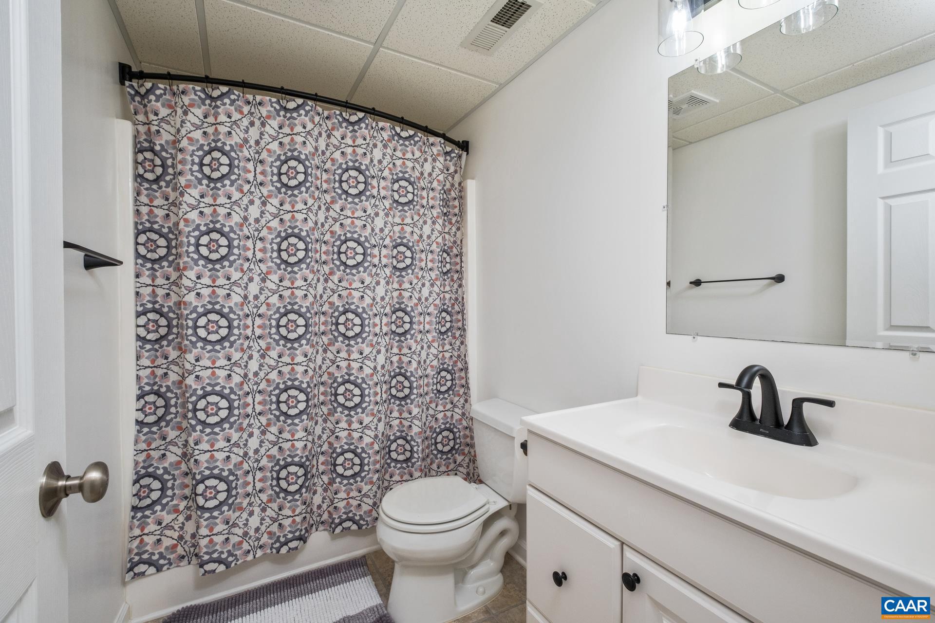 NORTHRIDGE - Residential