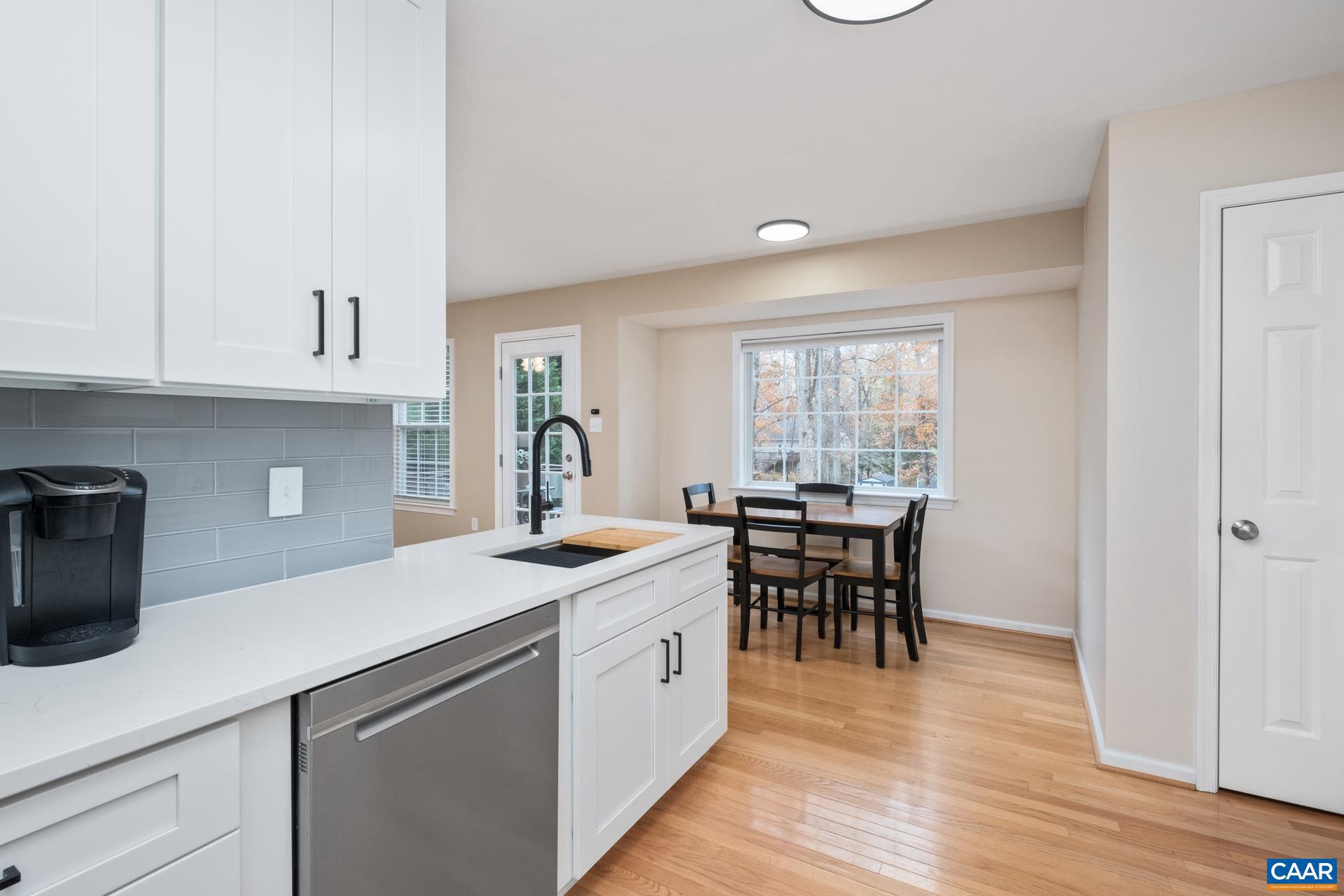 NORTHRIDGE - Residential