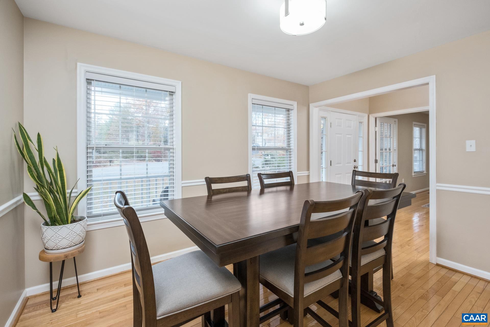 NORTHRIDGE - Residential