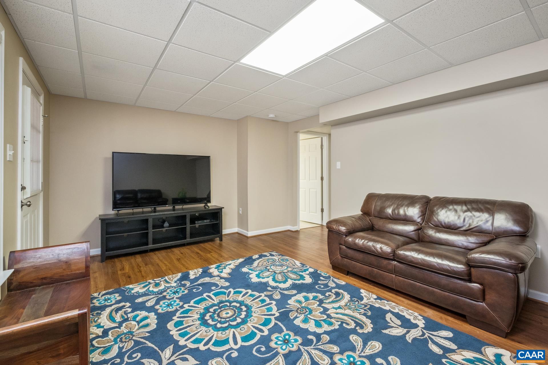 NORTHRIDGE - Residential