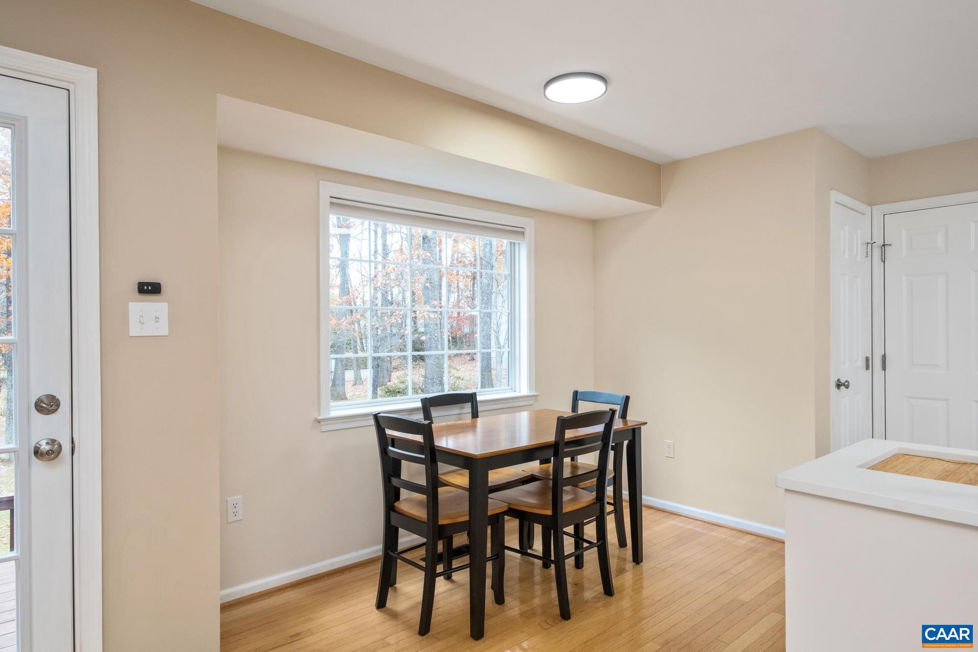 NORTHRIDGE - Residential