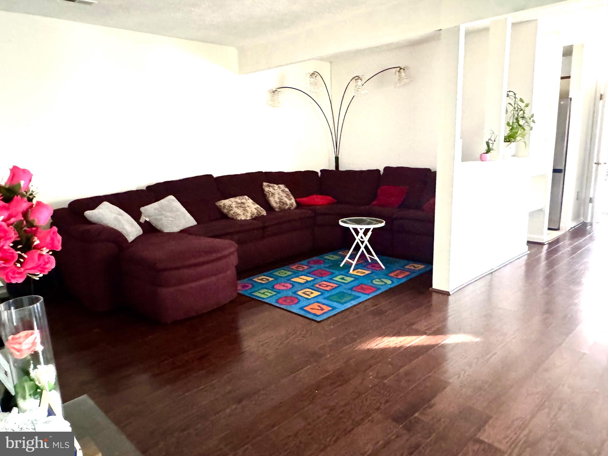 LAFAYETTE RIDGE - Residential