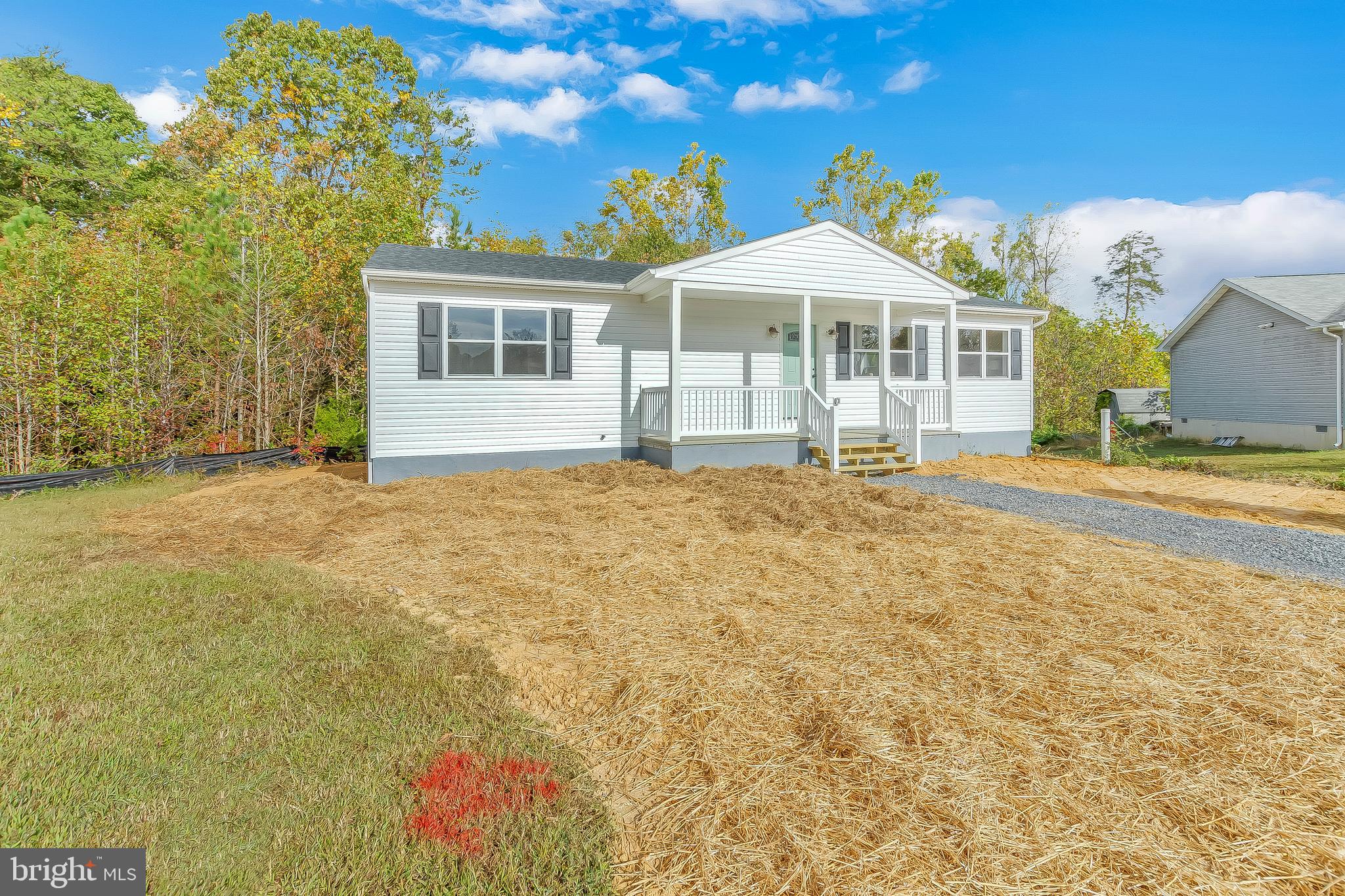 YARDLEY HILLS - Residential