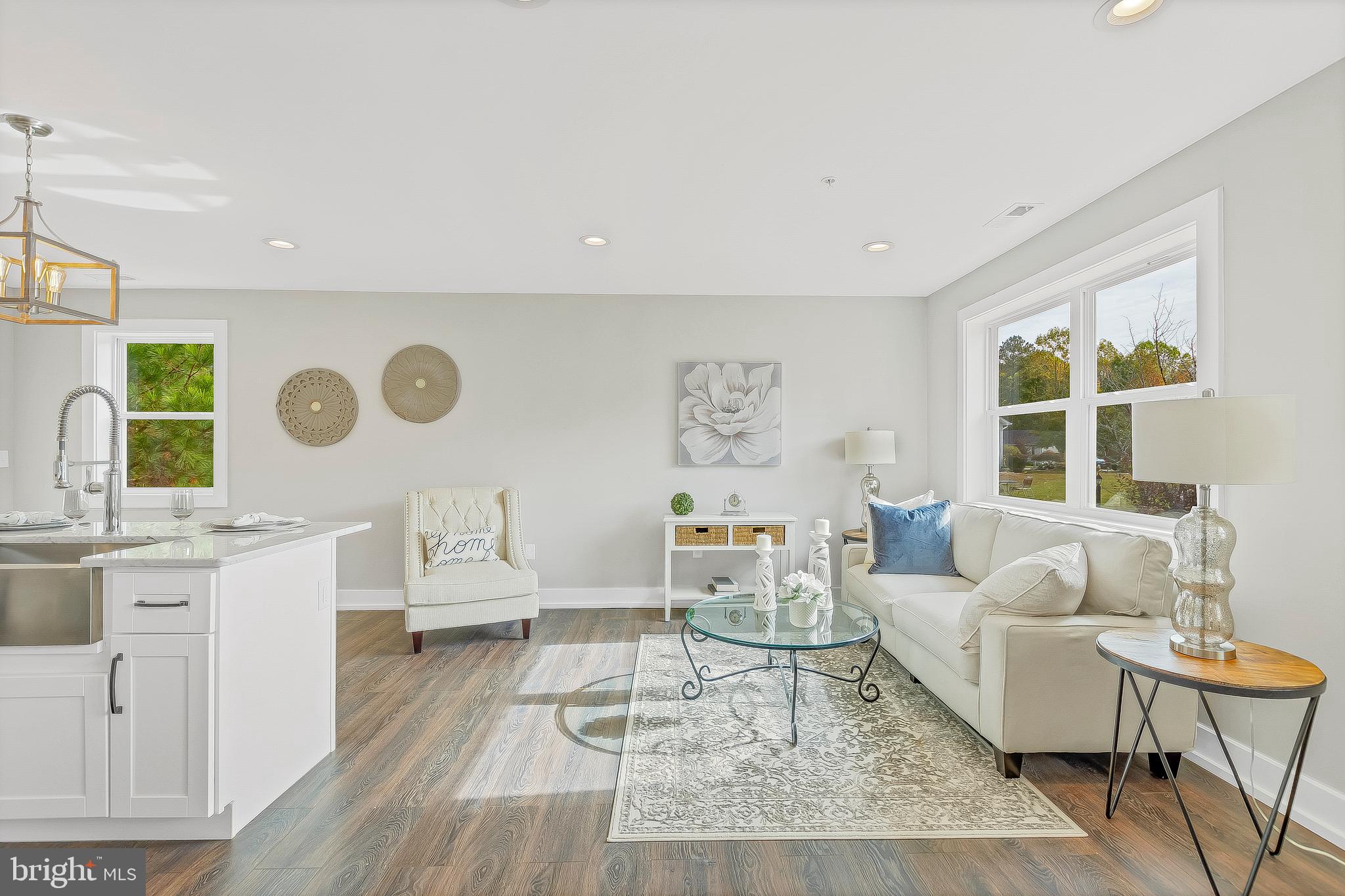 YARDLEY HILLS - Residential