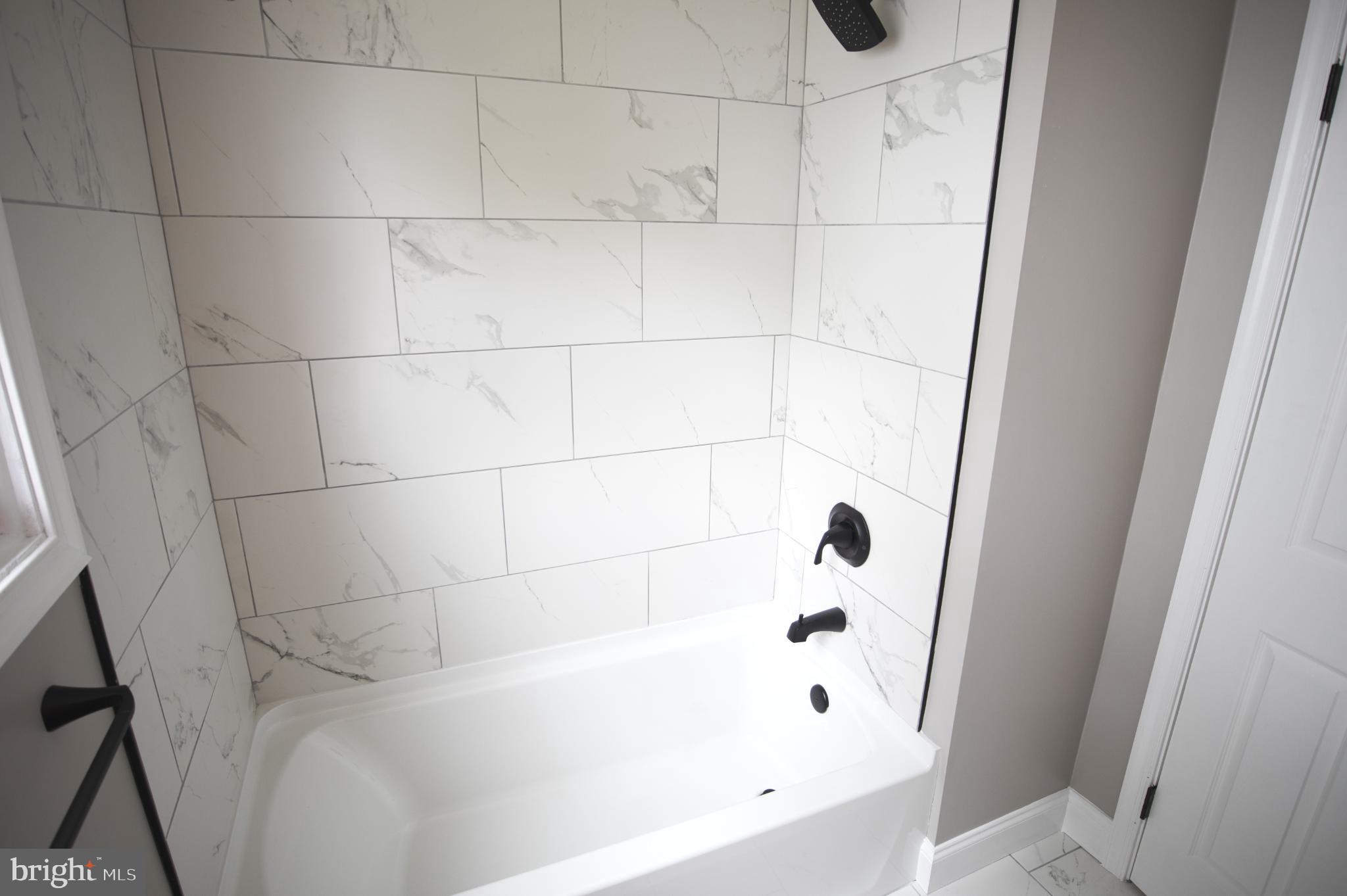 RIVIERA BEACH - Residential