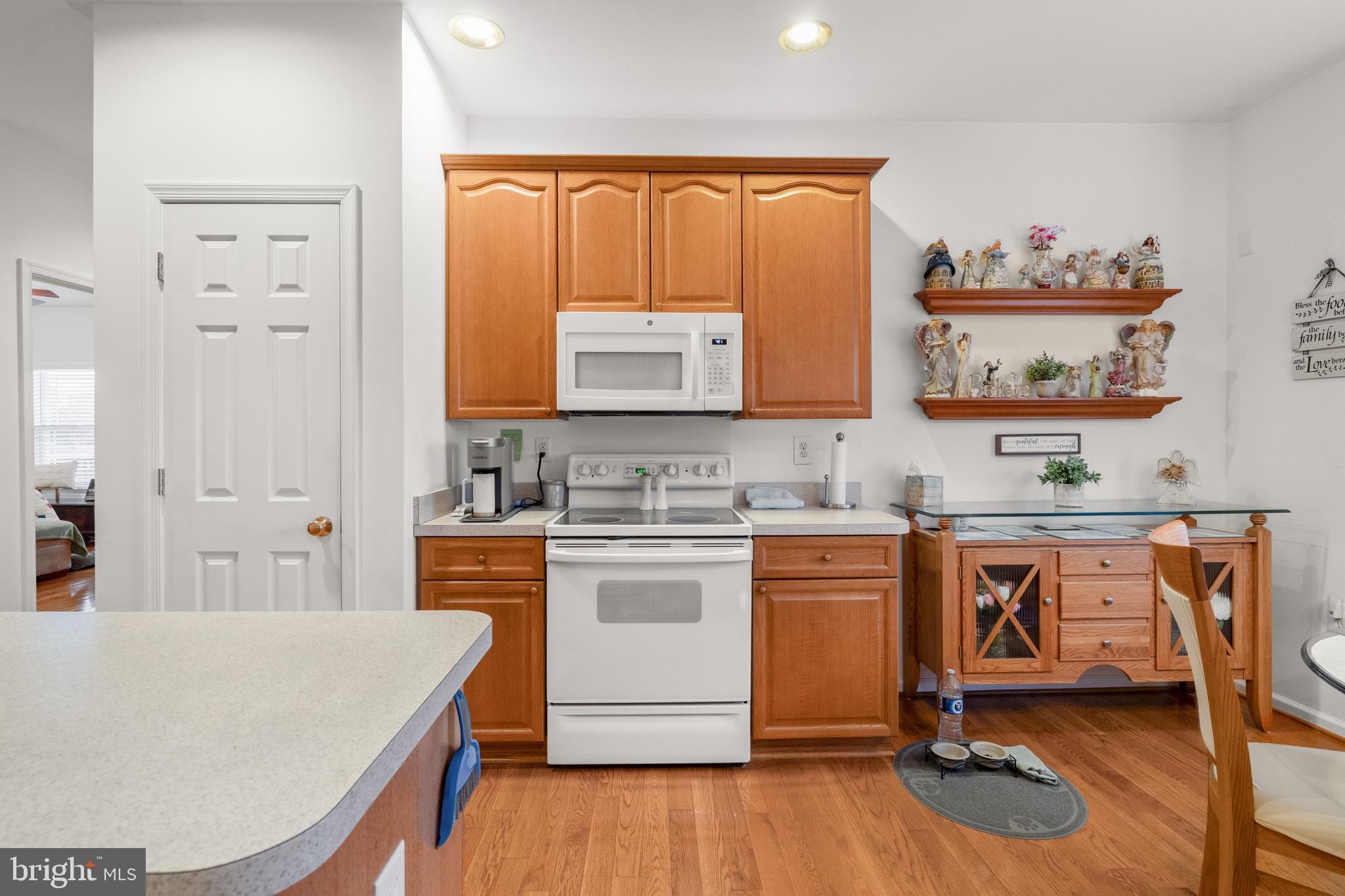 LOCUST HILL - Residential