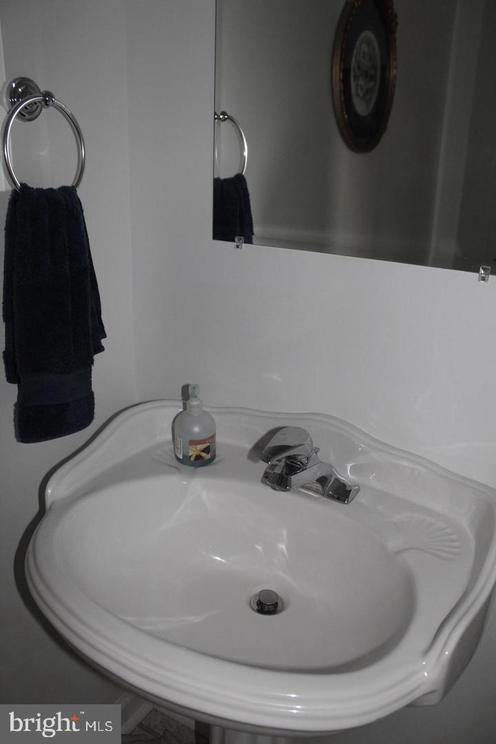 LOCUST HILL - Residential