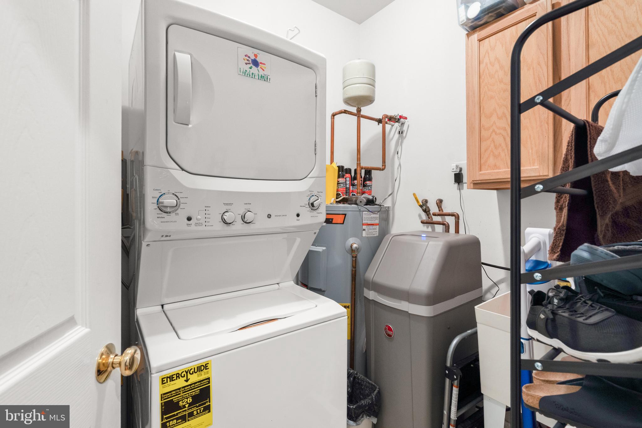 LOCUST HILL - Residential