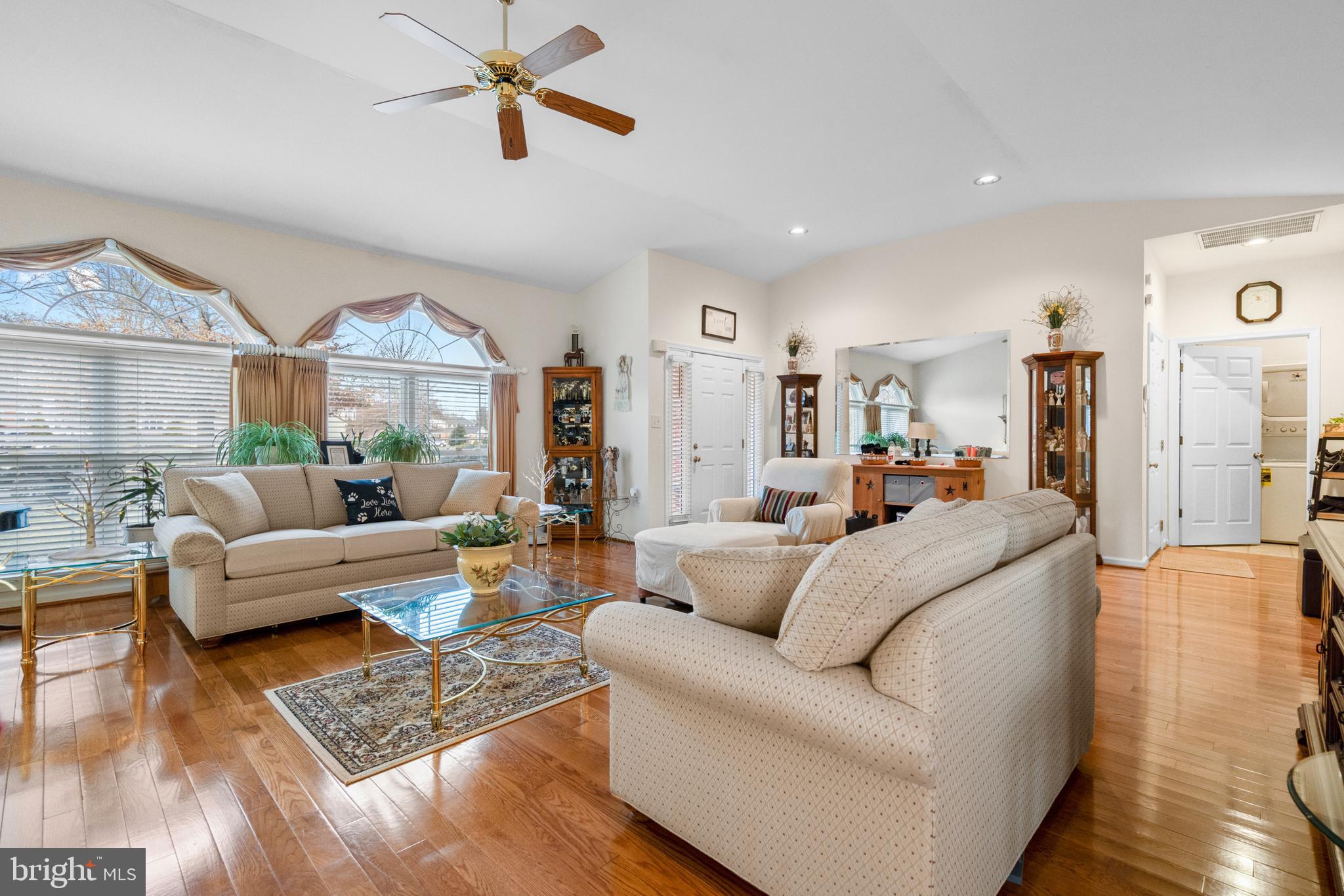 LOCUST HILL - Residential