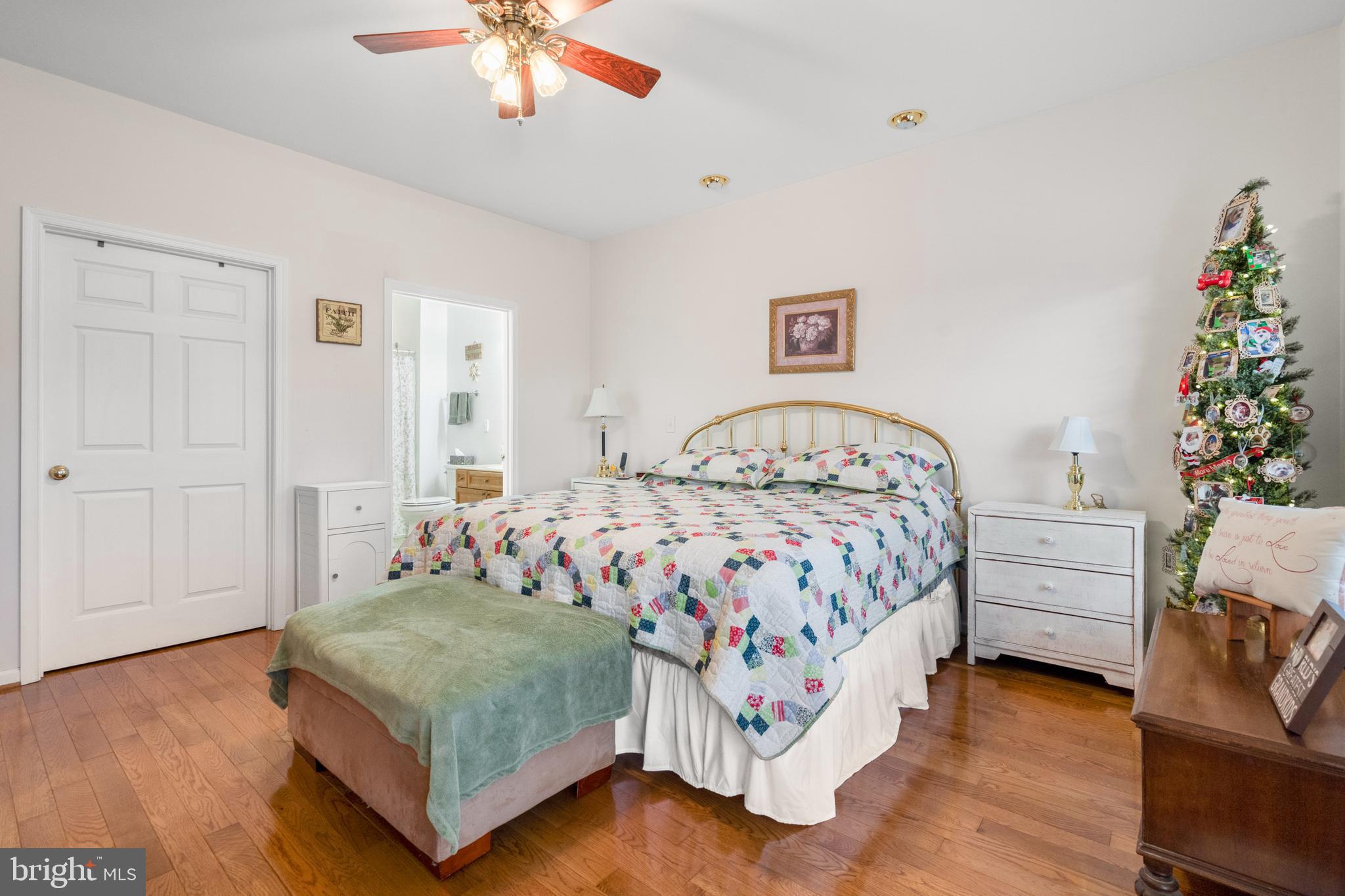 LOCUST HILL - Residential