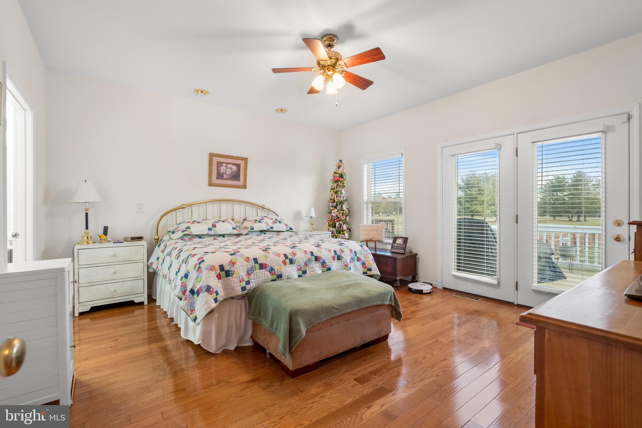 LOCUST HILL - Residential