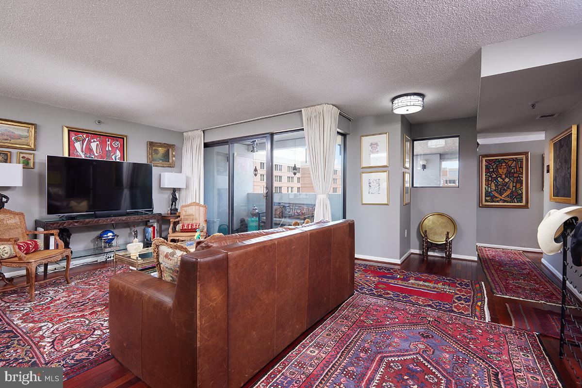 2311 M STREET NW 706