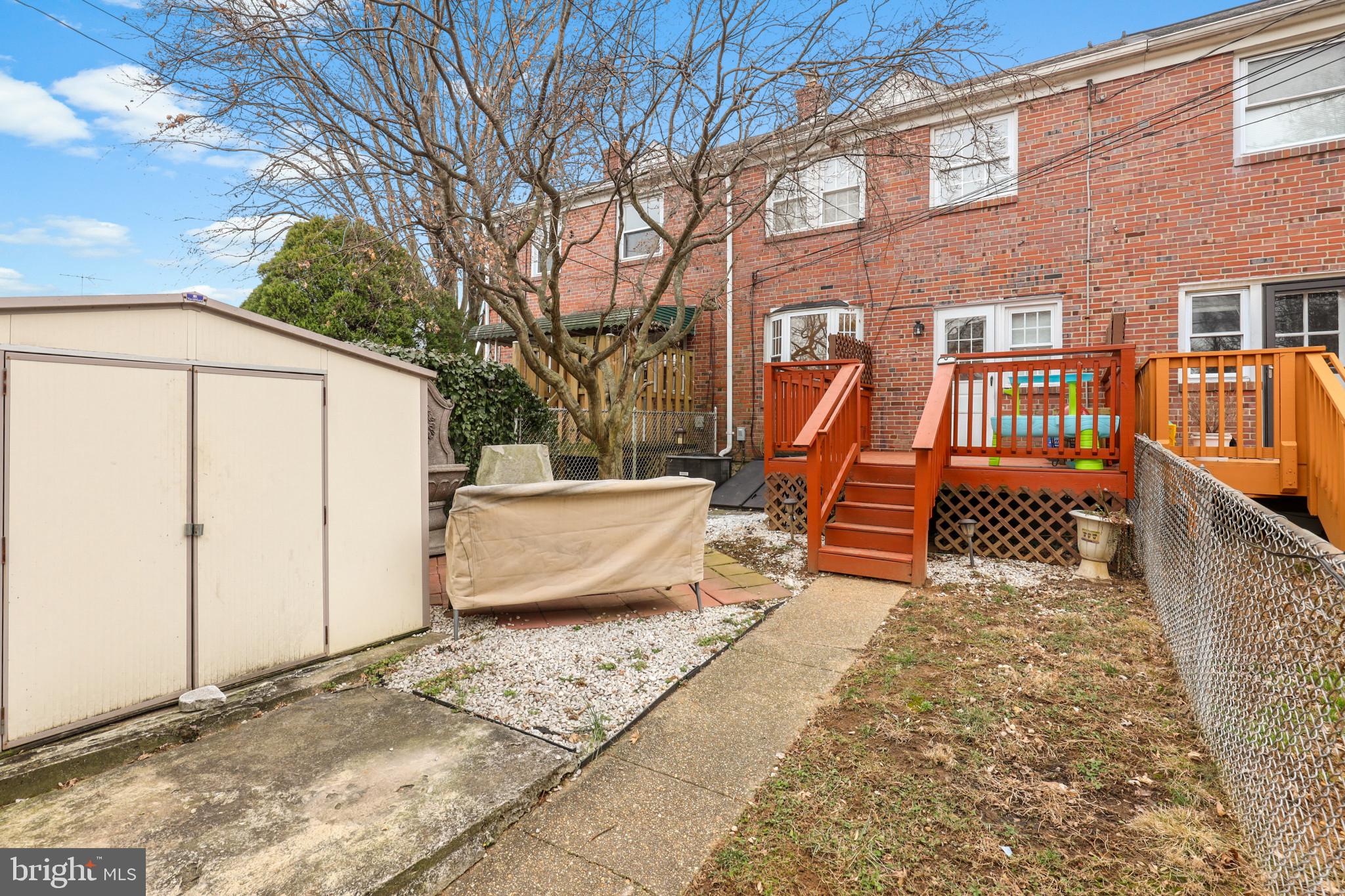 WESTSHIRE - Residential Lease