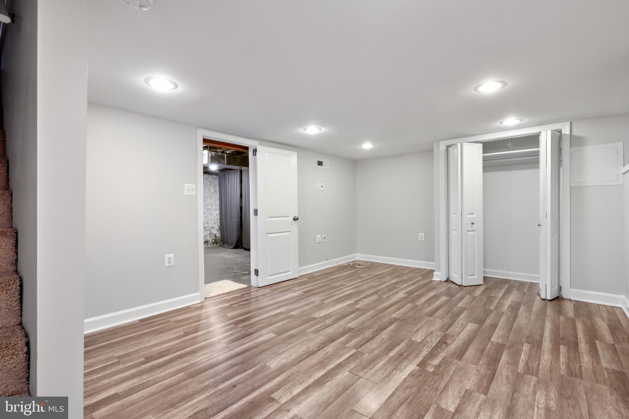 WESTSHIRE - Residential Lease