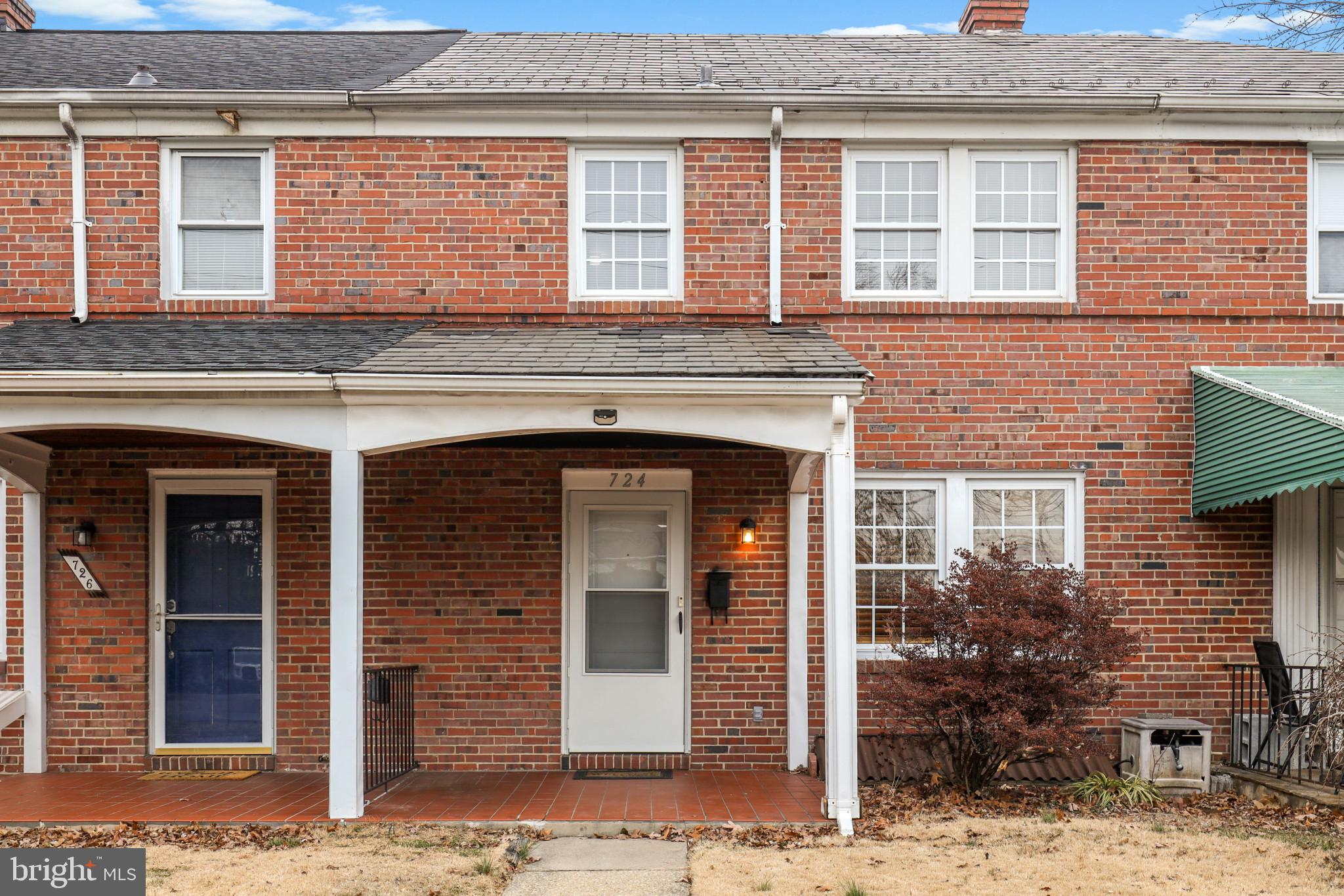 WESTSHIRE - Residential Lease