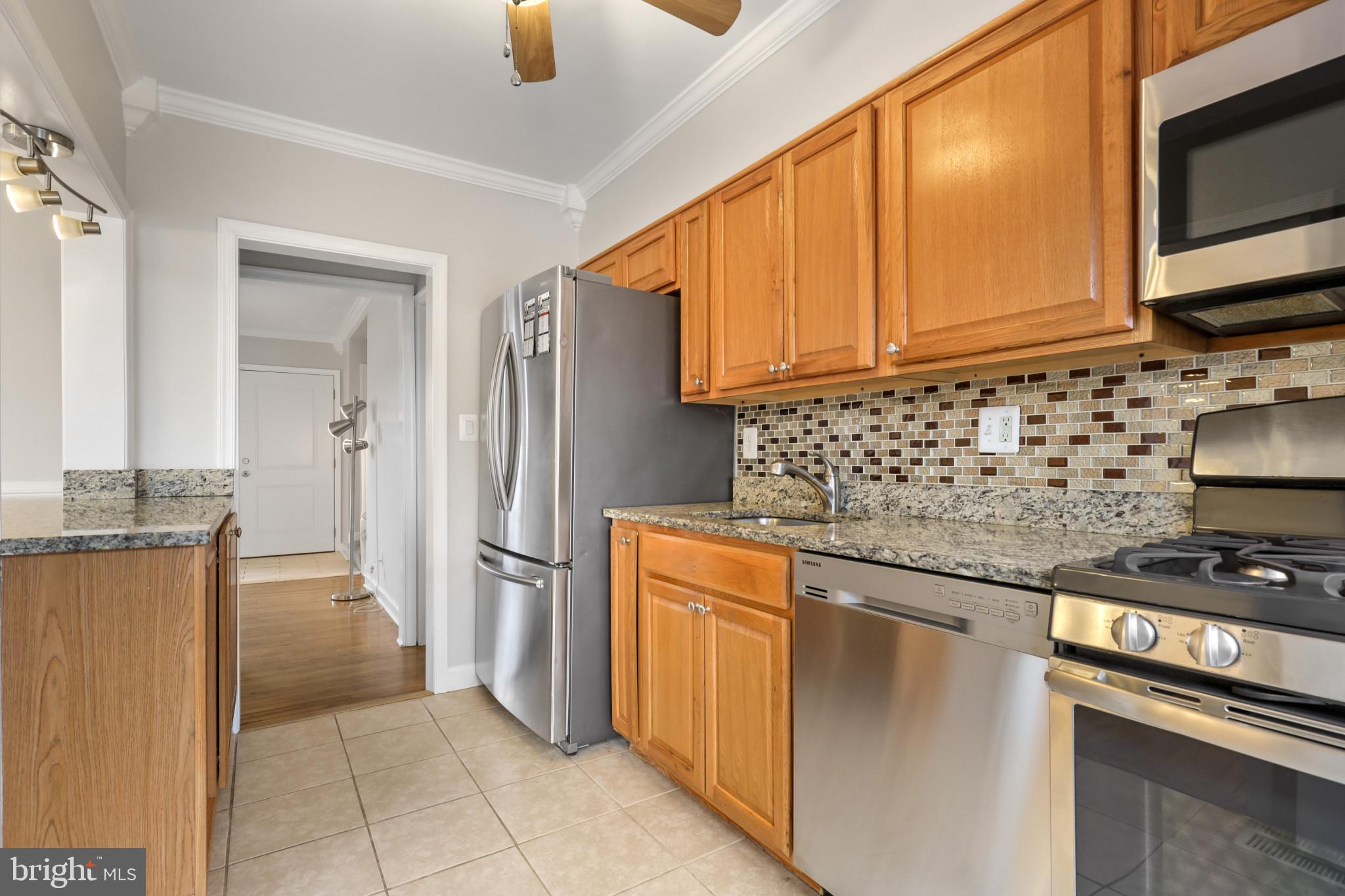 WESTSHIRE - Residential Lease