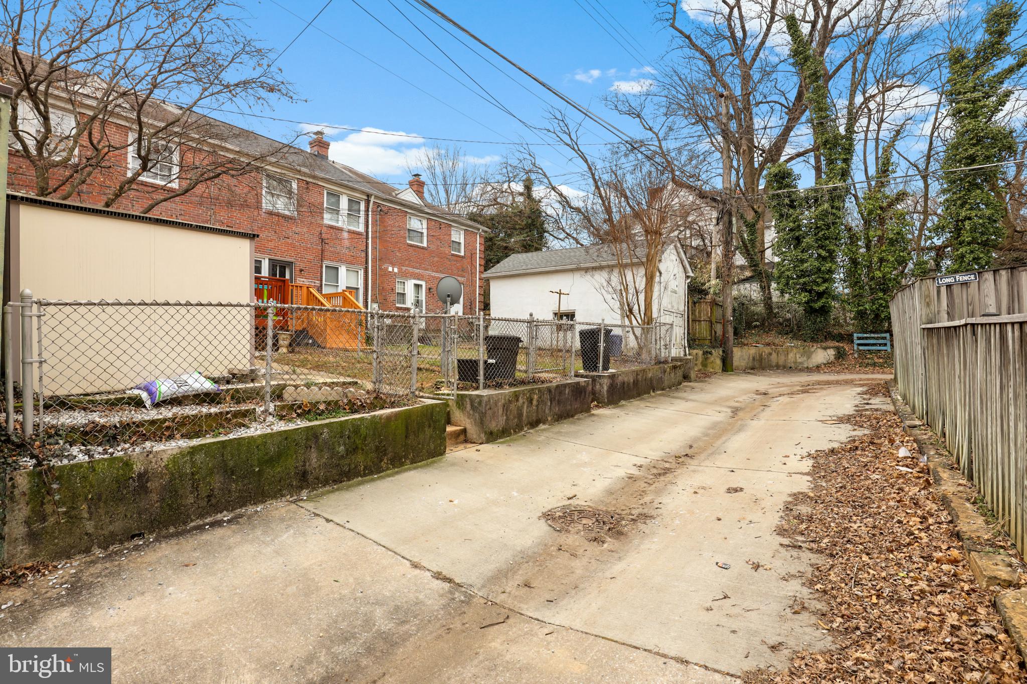 WESTSHIRE - Residential Lease