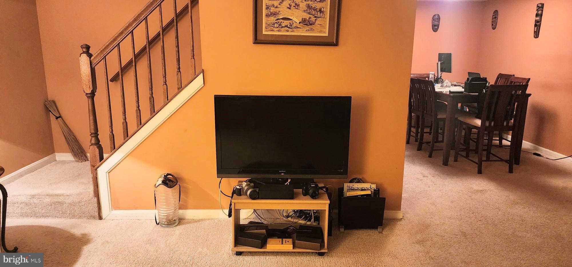 HUTCHINSON - Residential