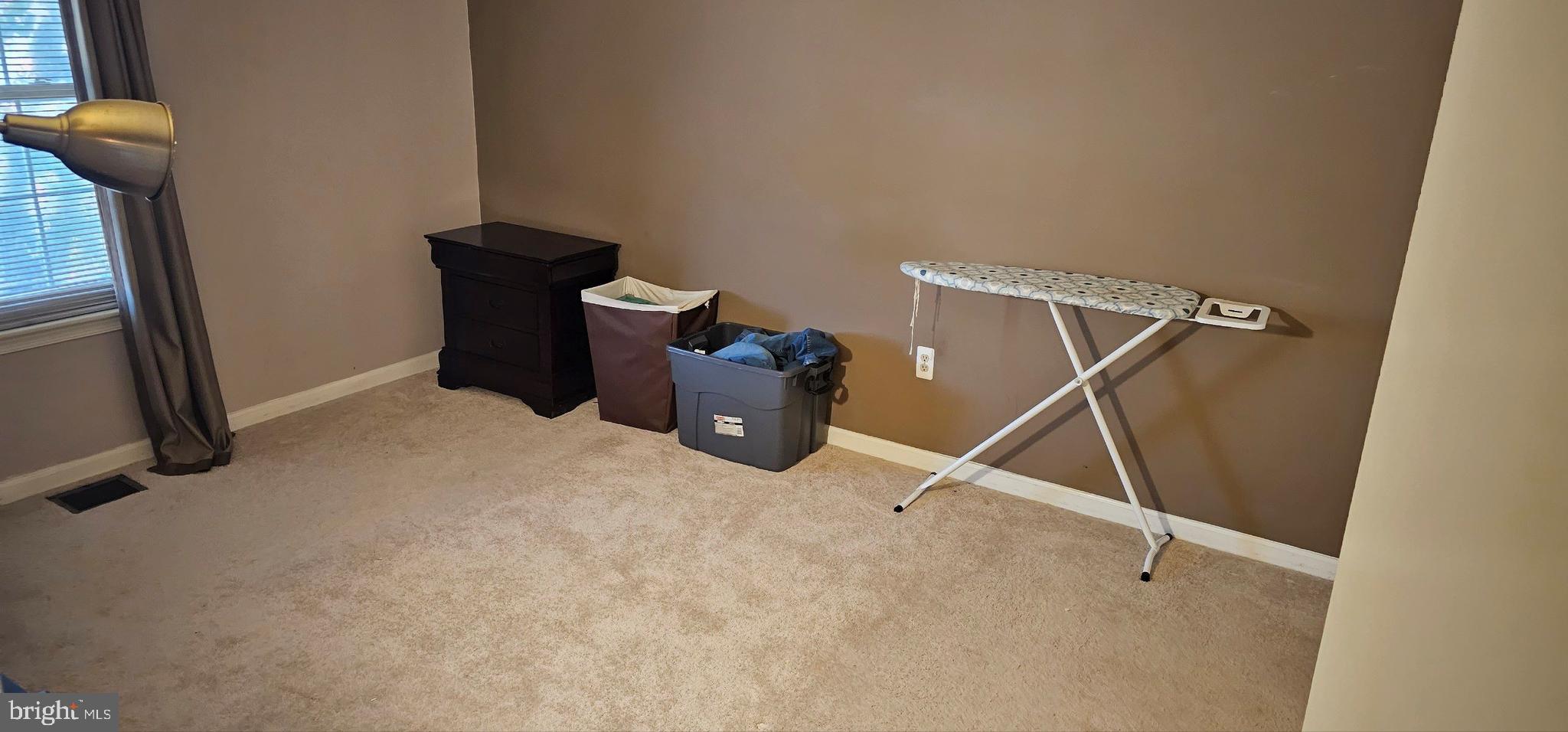 HUTCHINSON - Residential