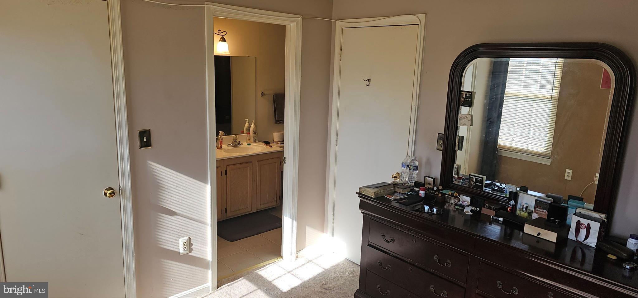 HUTCHINSON - Residential