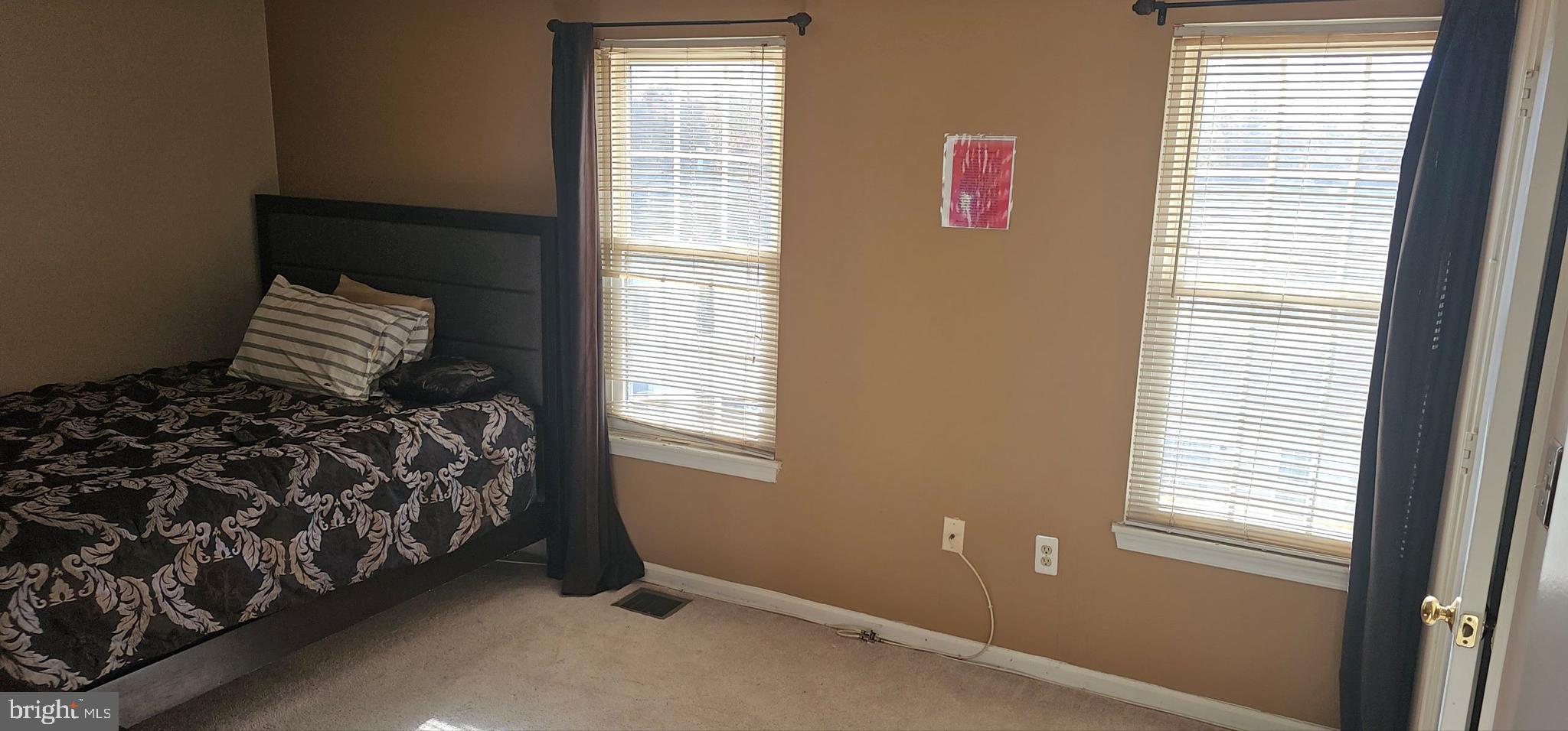 HUTCHINSON - Residential