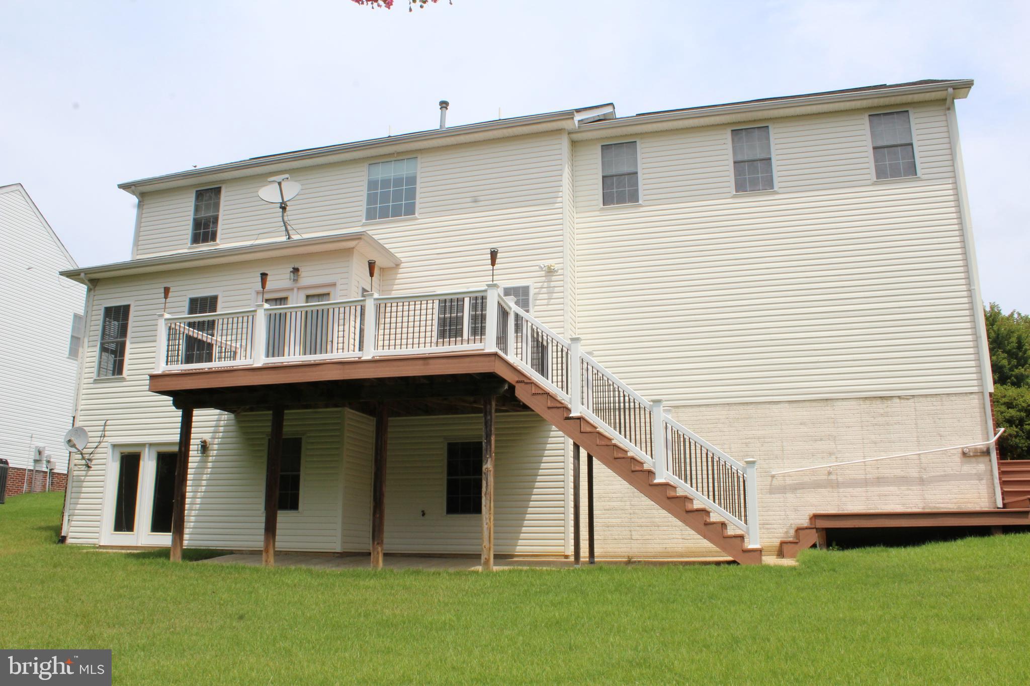 COLECHESTER VILLAGE - Residential Lease