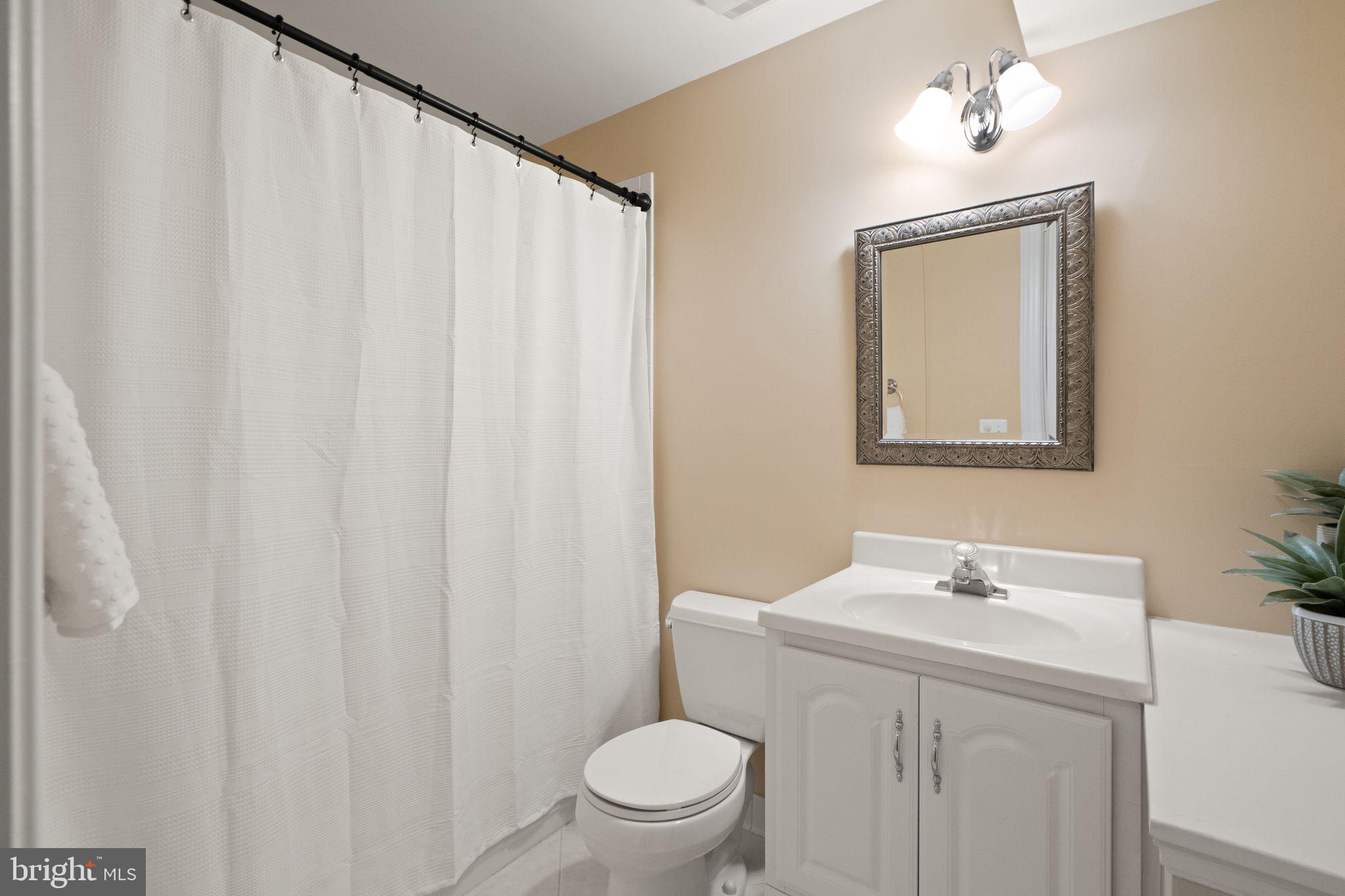 REGENCY AT DOMINION VALLEY - Residential