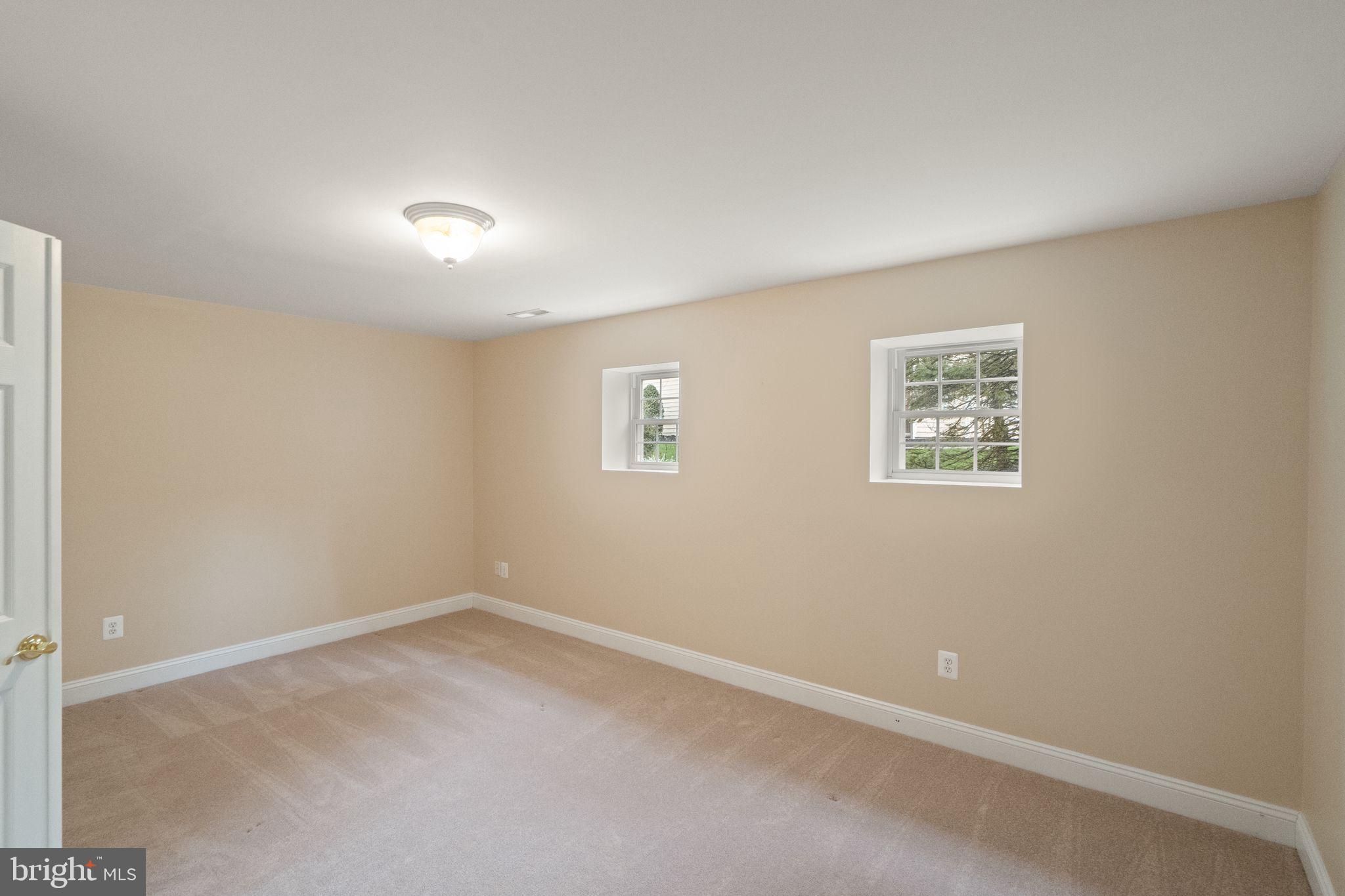 REGENCY AT DOMINION VALLEY - Residential