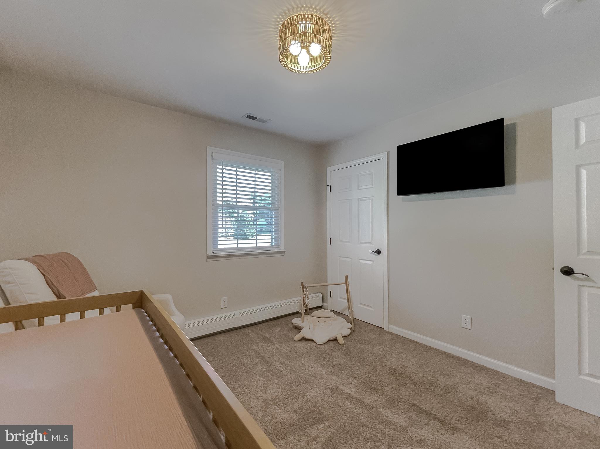 REGAL ESTATES - Residential